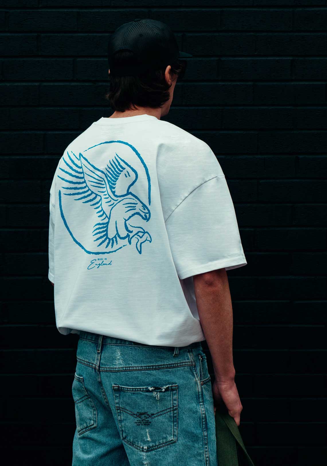 L300 - White