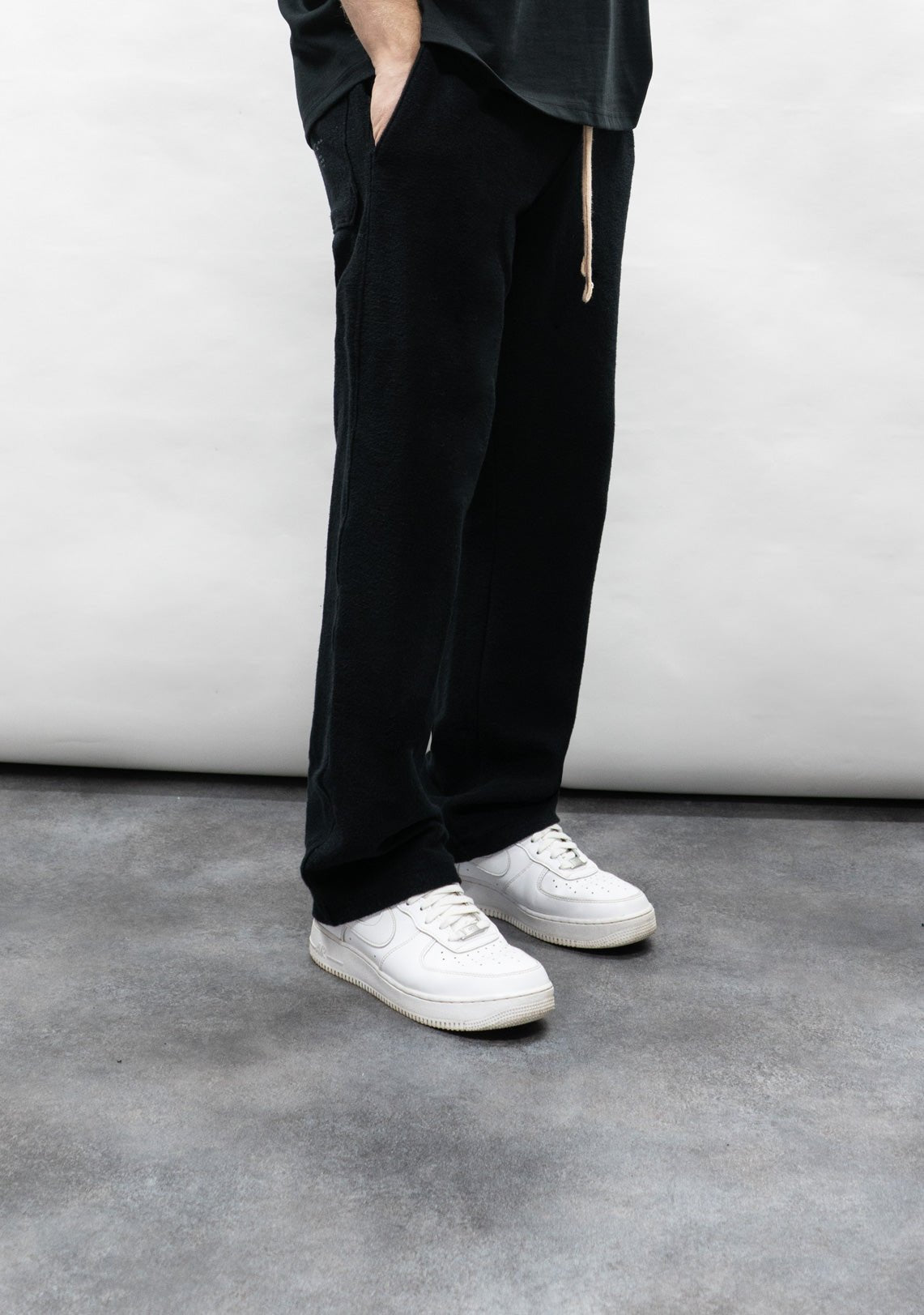 RW Sweats Midnight Black - Wings Of Liberty Clothing