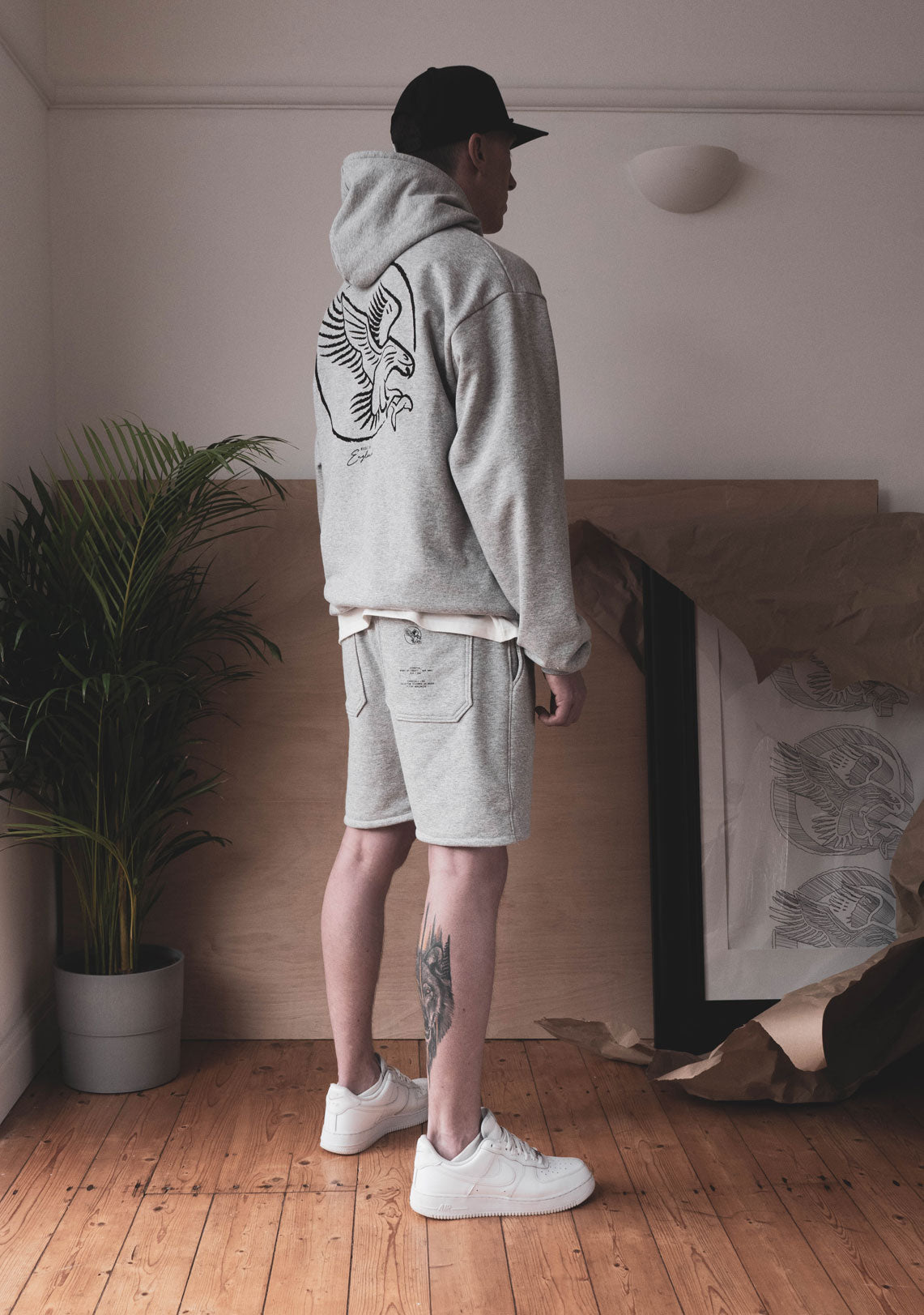 V2 Essential Logo Hoody Wolf Grey - Wings Of Liberty Clothing