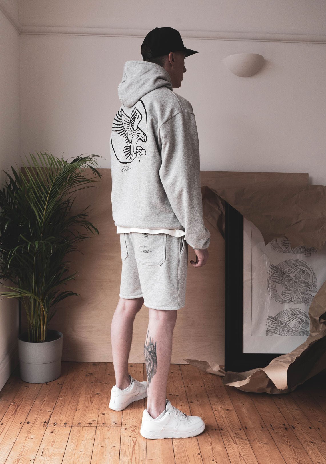 V2 Essential Logo Hoody Wolf Grey - Wings Of Liberty Clothing