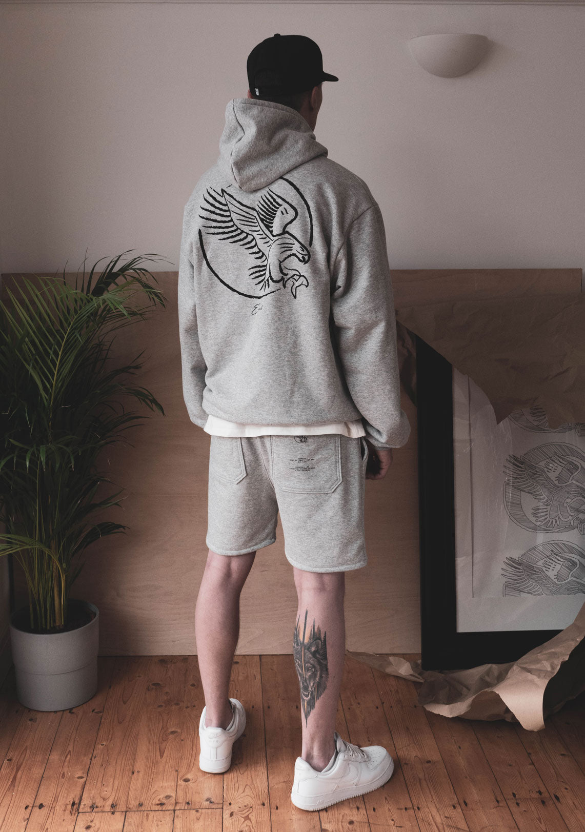 V2 Essential Logo Hoody Wolf Grey - Wings Of Liberty Clothing